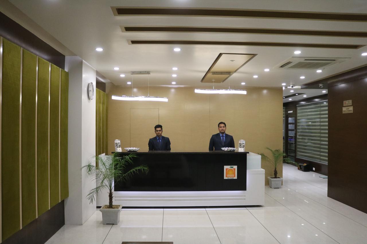 Hotel Orange International Surat Luaran gambar